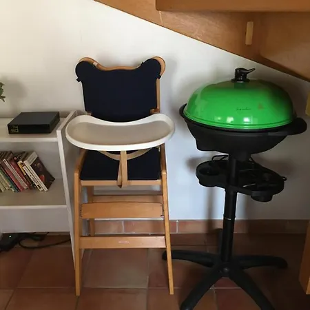 Pyrene Holidays - Appartement Spacieux - Chambres Climatisees - Cour Privee * Bagnères-de-Bigorre