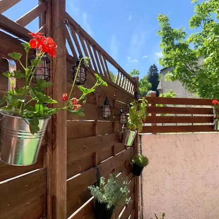 Pyrene Holidays - Résidence La Fontaine - Triplex Spacieux à 10mn à Pied Des Thermes Appartement Bagnères-de-Bigorre