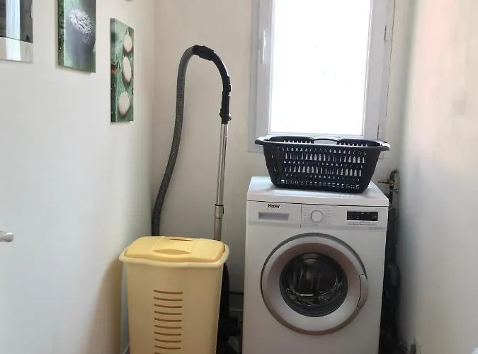 Pyrene Holidays - Spacieux Et Familial - Voyage Et Cure Thermale A De Bigorre 아파트 바네르드비고르