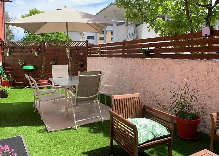 Pyrene Holidays - Spacieux Et Familial - Voyage Et Cure Thermale A De Bigorre