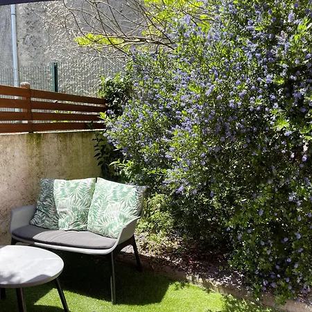 Apartamento Pyrene Holidays - Spacieux - Climatisees - Cour Privee